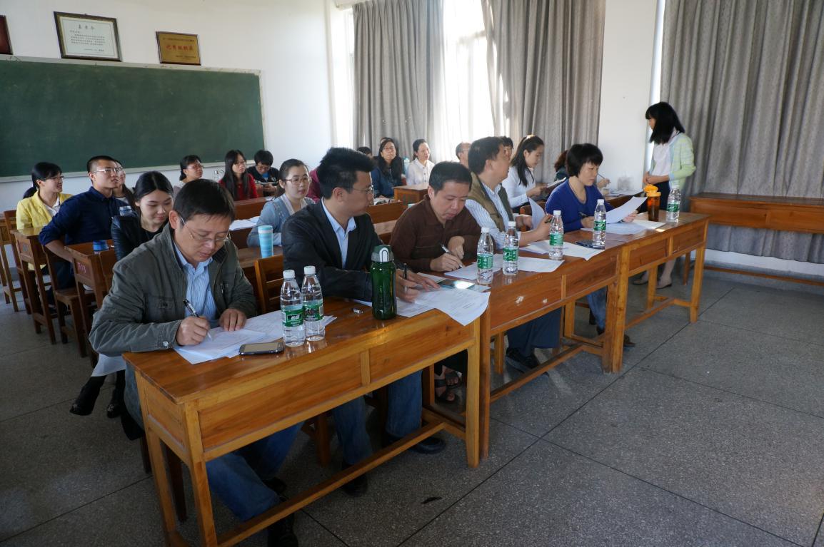 教育科学公司举办第二届研究生教师技能大赛
